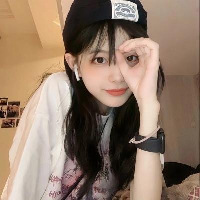不装了,我比英雄还强